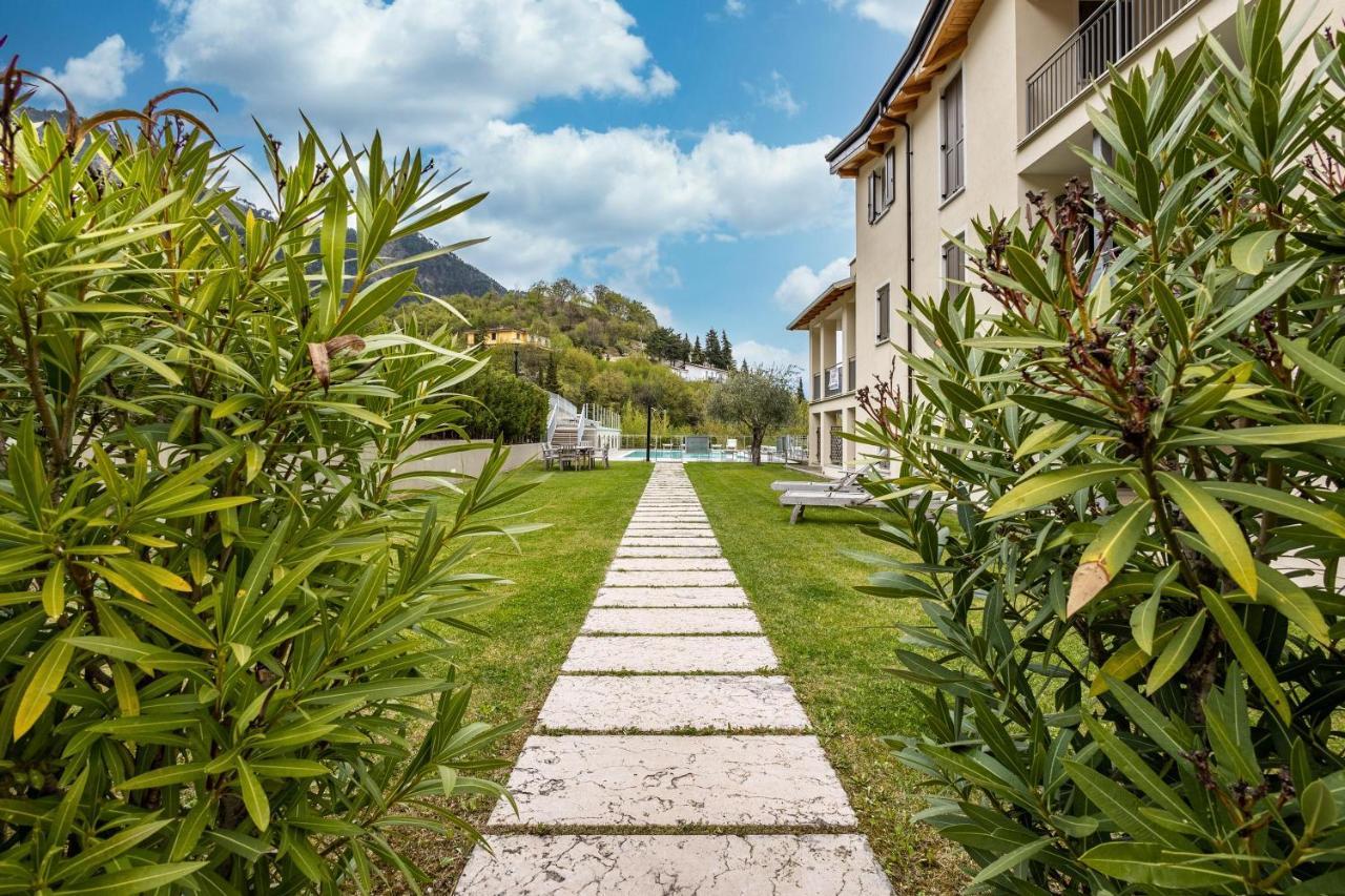 Residence La Villa Cuore Tignale Exterior foto